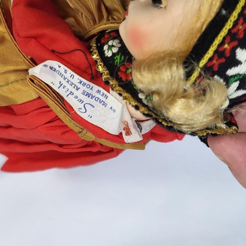 Madame Alexander Dolls Lot 5 Betsy Ross Finland Sweden Netherlands - Picture 13 of 16